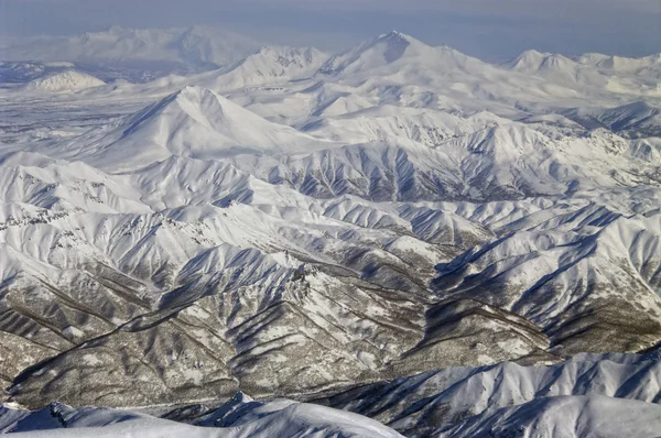 Vulcões da Península de Kamchatka . — Fotografia de Stock