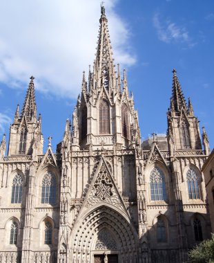La catedral de la santa cruz y santa Baki