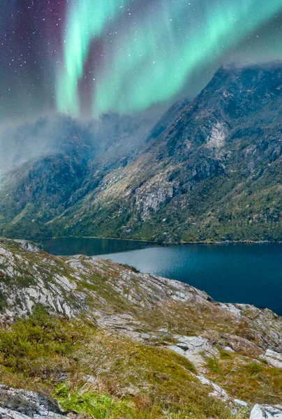 Mountains Sea Lofoten Norway Aurora Boreal Sky — Stockfoto