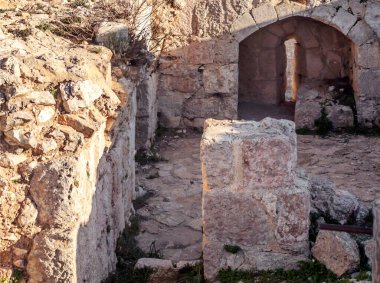 Güneşli bir günde Ürdün Ajlun kalesinin.