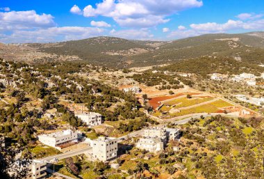 Ajlun Ürdün hava görünümünü güneşli bir günde.