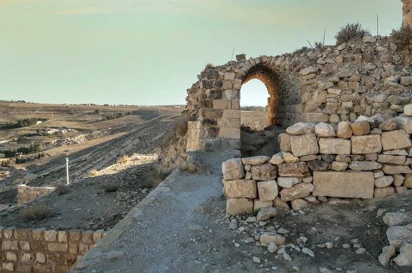 Jordan Shobak çöl içinde antik kale kalıntıları
