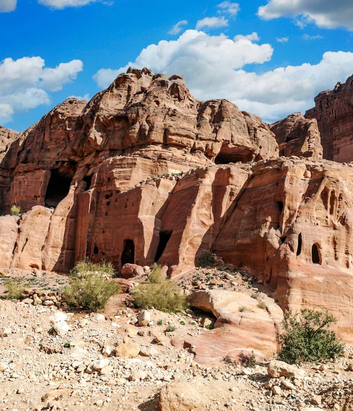 Ruinas Antigua Ciudad Petra Jordania Día Soleado Petra Importante Yacimiento — Foto de Stock