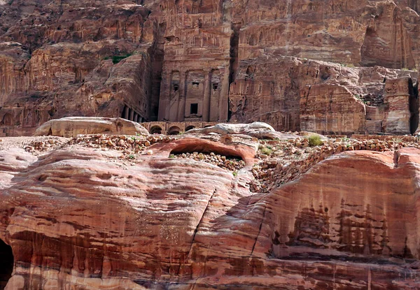 Ruinas Antigua Ciudad Petra Jordania Día Soleado Petra Importante Yacimiento —  Fotos de Stock