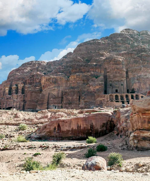 Petra Ősi Városának Romjai Jordániában Egy Napsütéses Napon Petra Fontos — Stock Fotó