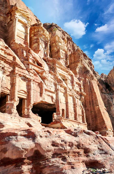 Ruiny Starożytnego Miasta Petra Jordanii Słoneczny Dzień Petra Jest Ważnym — Zdjęcie stockowe