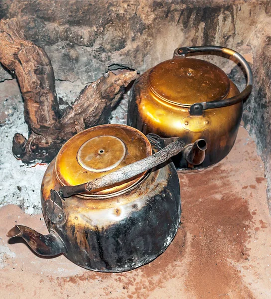 Kahve makineleri halı tarafından çevrili Ürdün.