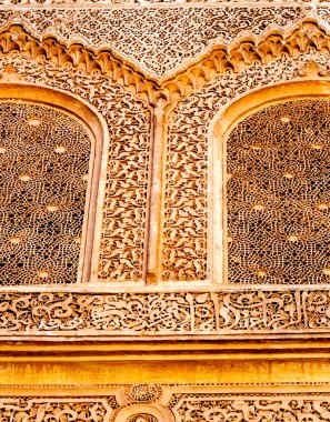 Fas 'ın Marakeş kentindeki Koutoubia Camii, Almohad sanatının temsilcisi..
