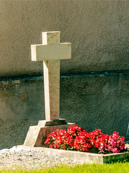 Gräber Auf Dem Friedhof Grimentz Tal Des Heiligen Luc Einem — Stockfoto