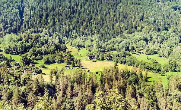 Svájci Alpok Hegyei Szent Luc Völgyben Egy Felhős Napon — Stock Fotó