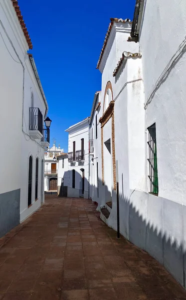 Rua Azuaga Aldeia Província Espanhola Badajoz Dia Ensolarado — Fotografia de Stock