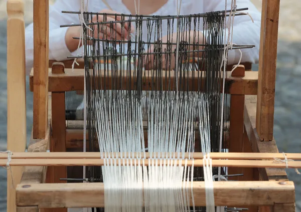 Máquina de tejer telar a mano —  Fotos de Stock