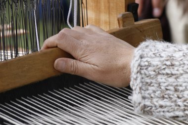 Handloom weaver clipart