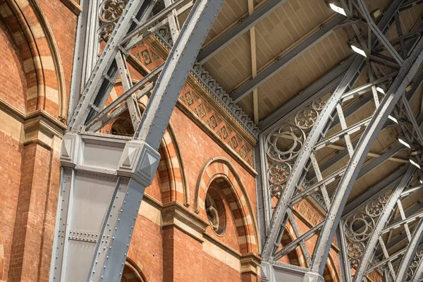 Detalj Stödbalk Gjutjärn Vid Saint Pancras International Station London — Stockfoto