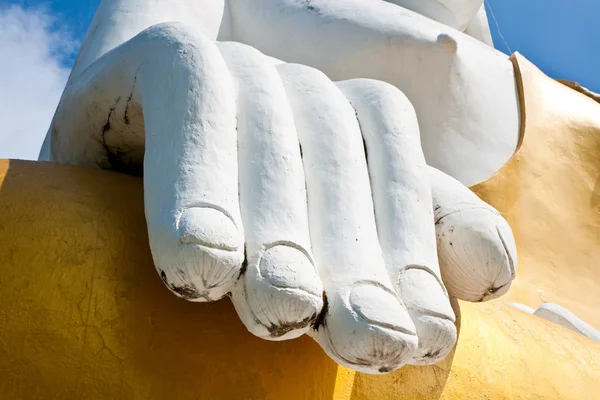 A kezét a Buddha állam északi templom Thaiföld — Stock Fotó
