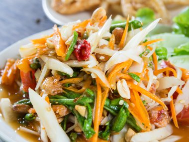 Tay papaya salatası
