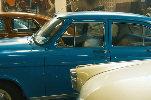 Советские Автомобили Старые Винтажные Ретро Машины Классические Советские Автомобили Века — стоковое фото