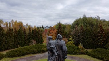 Berestechko Muharebesi 'ndeki ölü Ukrayna Kazakları anıtı. İnsansız hava aracının görüntüsü. Berestechko, Ukrayna 'daki Ukrayna Kazaklarına ait anıtın hava görüntüleri - hava görüntüleri