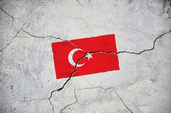 Stary Wizerunek Flagi Turcji Ścianie Pęknięciem Kryzys — Zdjęcie stockowe