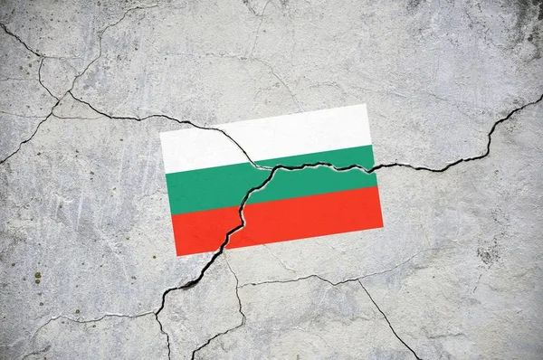 Stary Wizerunek Flagi Bułgarii Ścianie Pęknięciem Kryzys — Zdjęcie stockowe