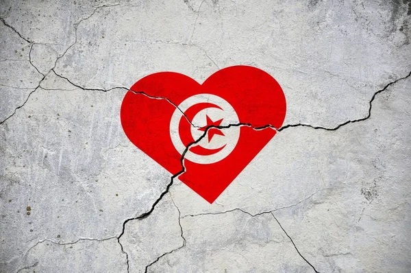 Símbolo Bandera Nacional Túnez Forma Corazón Muro Hormigón Agrietado Concepto — Foto de Stock