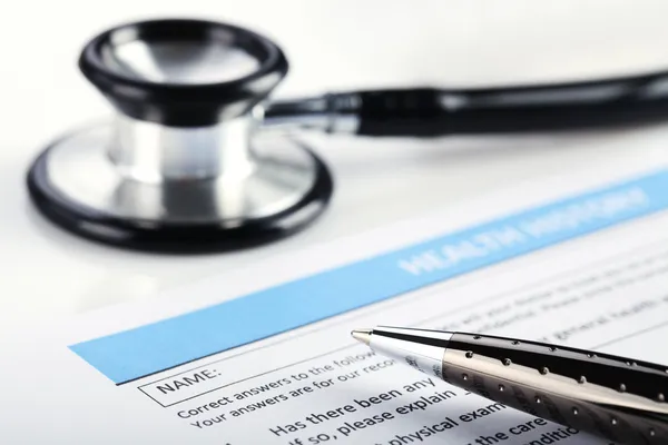 Filling Medical Form — Stock Photo, Image