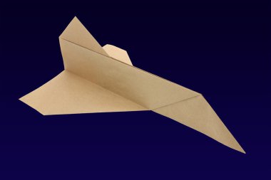 Origami uçak uzay mekiği