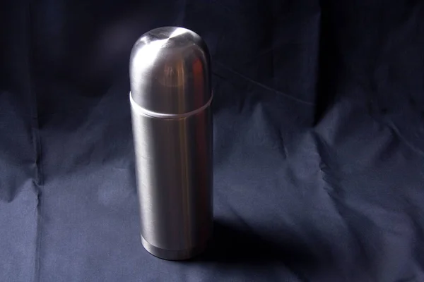 Сріблястий Металевий Термос Гарячий Чай Термоса — стокове фото