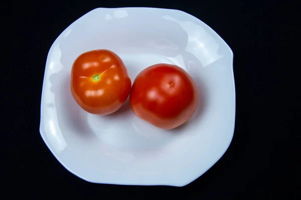 Ripe Tomato White Rectangular Saucer — Stock Photo, Image