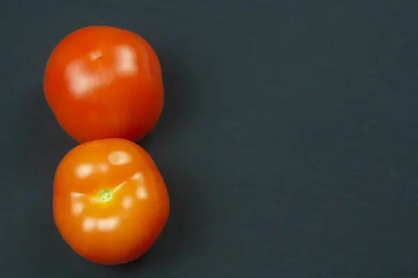 Whole Tomatoes Table Fresh Vegetables — стоковое фото