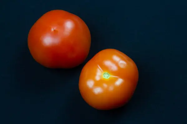 Whole Tomatoes Table Fresh Vegetables — Fotografia de Stock