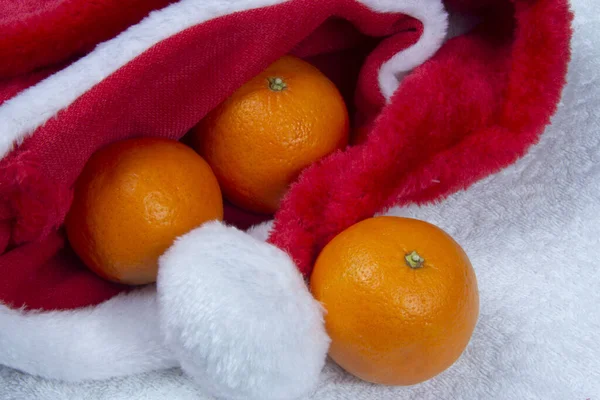 New Year Tangerines Festive Hat — Fotografia de Stock