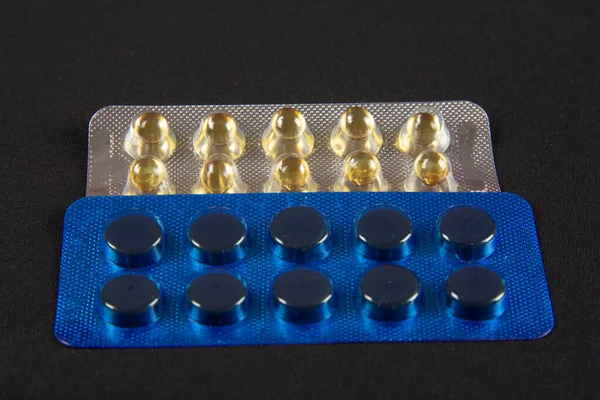 Tabletler Paketlerde Hastalıkların Tedavisi Için Ilaçlar — Stok fotoğraf