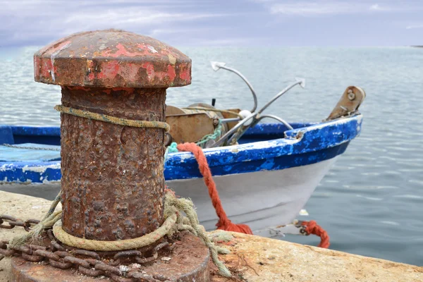 Dock with boat — Stock Photo, Image