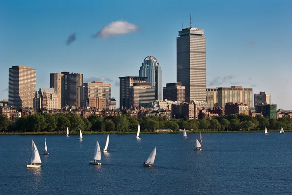 Nel tardo pomeriggio Boston Skyline Foto Stock Royalty Free