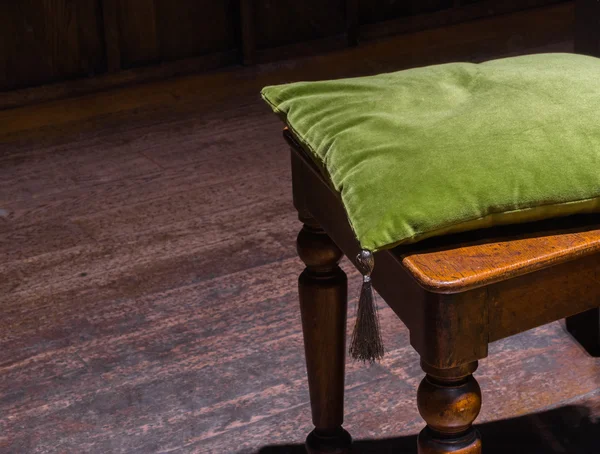 Green Cushion on Wooden Chair — Stock Photo, Image