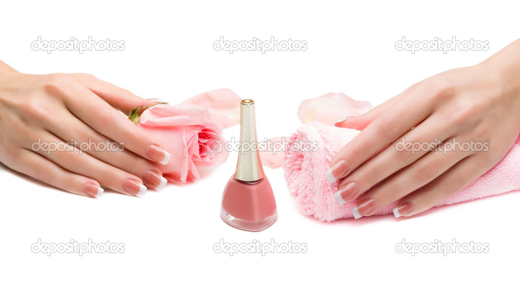 the hand of the lady with a manicure