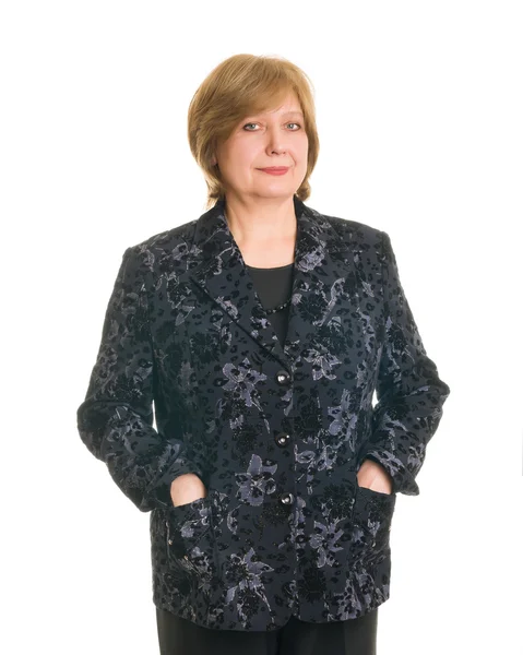 bir yaşlı kadın gülümseyerek