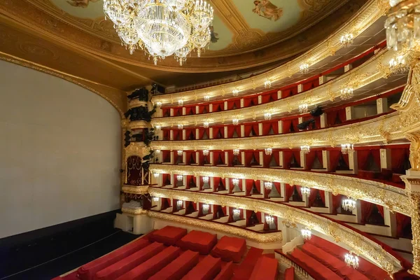 MOSCOW,RUSSIA-Augus t 09: The Bolshoi Theatre a historic theatre of ballet and opera in Moscow, Russia,the interior by main foyer architect Alberto Cavos in1895. on August 09,2013 in Moscow,Russia — Stock Photo, Image