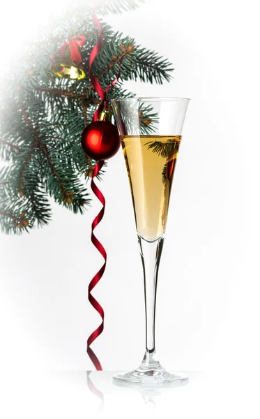 Flutes of champagne in holiday setting. Closeup. — Stock Photo, Image