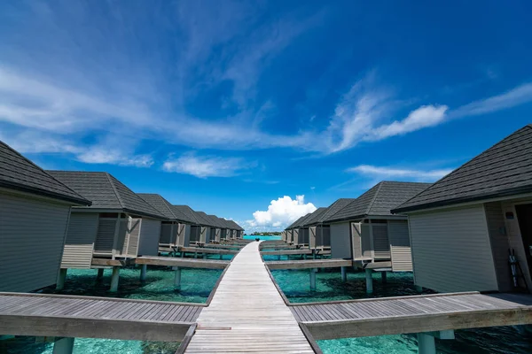 Hermosa Playa Con Bungalows Agua Maldivas — Foto de Stock