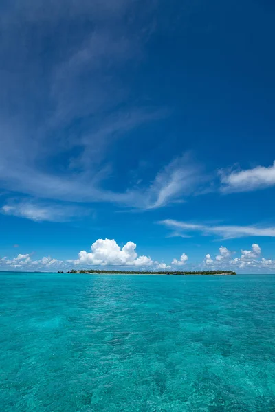 完美的热带岛屿天堂海滩 免版税图库图片