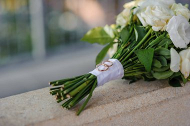 Güzel bir buket çiçek. Gelin buketi yaklaş.