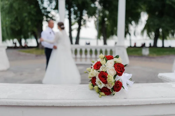 Schöner Brautstrauß Aus Blumen Brautstrauß Aus Nächster Nähe Hochzeit — Stockfoto