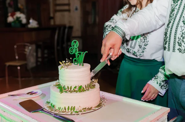 Beautiful Wedding Cake Decorated Flowers Cake Close — Stock Photo, Image