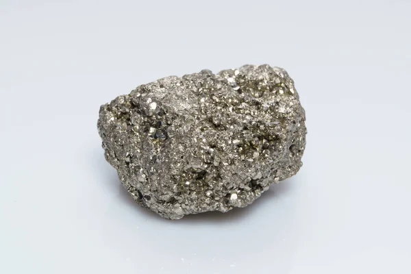 Pirita Cristalina Crua Pirita Ferro Ouro Tolo Pirita Mineral Grupo — Fotografia de Stock