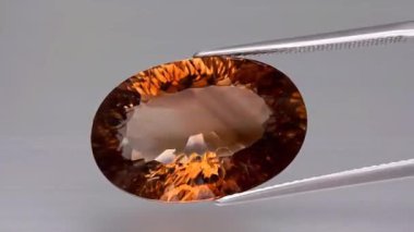 İmparatorluk şampanyası sarı topaz oval kesim cımbızda