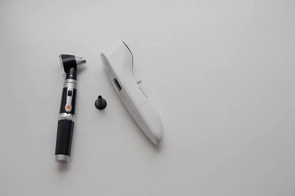 Non Contact Thermometer White Background Measuring Body Temperature Otoscope Background — Stok Foto