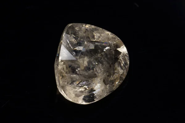 Pietra Preziosa Naturale Giallo Morganite Sfondo Nero — Foto Stock