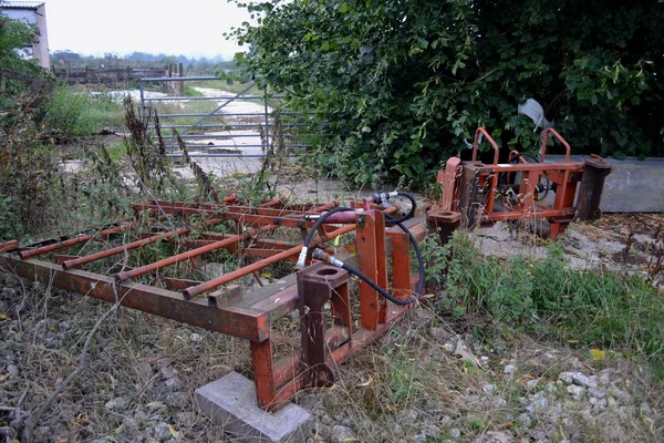Old Disused Farm Equipment — Stock Photo, Image